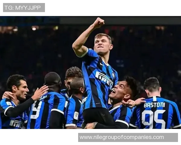 2006年欧冠经典对决巴萨与米兰的巅峰对抗与历史回顾